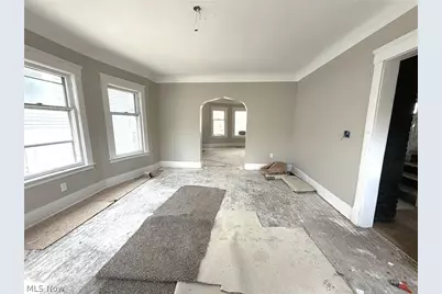 10712 Grantwood Avenue, Loveland, OH 44108 - Photo 7