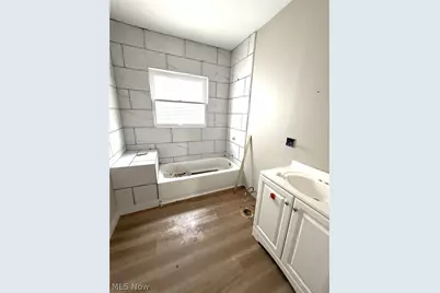 10712 Grantwood Avenue, Loveland, OH 44108 - Photo 17