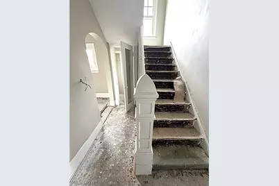 10712 Grantwood Avenue, Loveland, OH 44108 - Photo 11