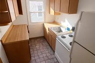 16224 Huntmere Ave, Loveland, OH 44110 - Photo 7