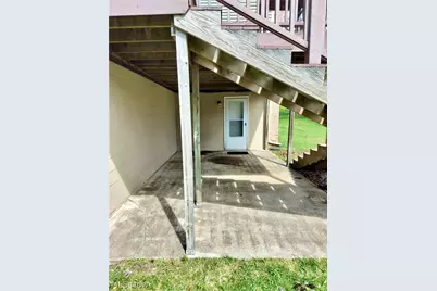 207 N Hills Dr, Parkersburg, WV 26104 - Photo 9