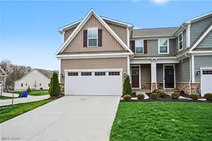 1610 Mud Brk Ln, Akron, OH 44313 - Photo 1