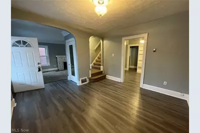 866 S Hawkins Avenue, Akron, OH 44320 - Photo 11