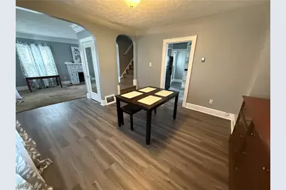 866 S Hawkins Avenue, Akron, OH 44320 - Photo 5