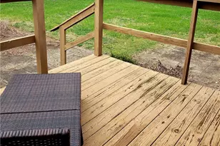 2313 Rockland Ave, Belpre, OH 45714 - Photo 7