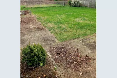 2313 Rockland Avenue, Belpre, OH 45714 - Photo 5