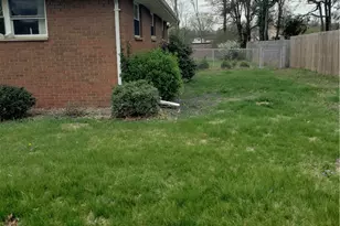 2313 Rockland Ave, Belpre, OH 45714 - Photo 5