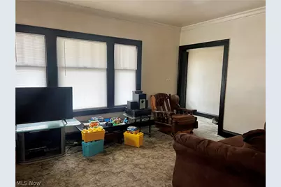 11822 Lenacrave Avenue, Loveland, OH 44105 - Photo 5