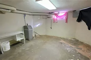 104 W Spring St, Marietta, OH 45750 - Photo 29