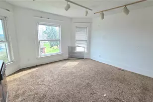 104 W Spring St, Marietta, OH 45750 - Photo 15