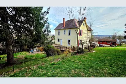 104 W Spring Street, Marietta, OH 45750 - Photo 3