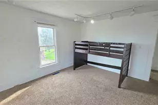 104 W Spring St, Marietta, OH 45750 - Photo 17