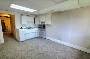 104 W Spring St, Marietta, OH 45750 - Photo 23