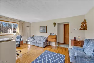 24292 Forestview Dr, Columbia Station, OH 44028 - Photo 13