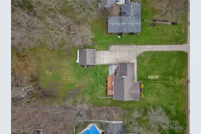 24292 Forestview Drive, Columbia Station, OH 44028 - Photo 9