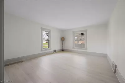 2840 Bailey Street NW, Massillon, OH 44646 - Photo 5