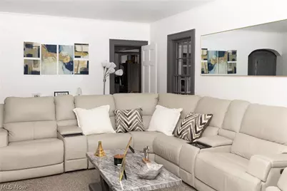 1012 Cambridge Road, Coshocton, OH 43812 - Photo 11