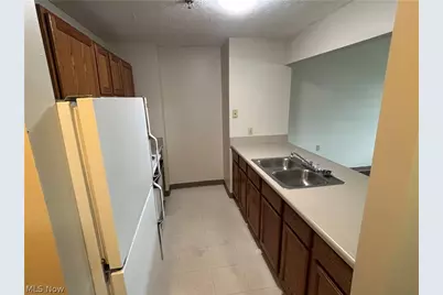59 Lincoln Way E #304, Massillon, OH 44646 - Photo 3