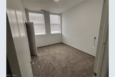 59 Lincoln Way E #302, Massillon, OH 44646 - Photo 5