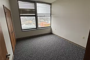 59 Lincoln Way E, Massillon, OH 44646 - Photo 5