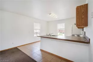 836 Michigan Ave, Youngstown, OH 44504 - Photo 17