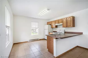 832 Michigan Ave, Youngstown, OH 44504 - Photo 15