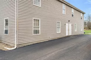 832 Michigan Ave, Youngstown, OH 44504 - Photo 7
