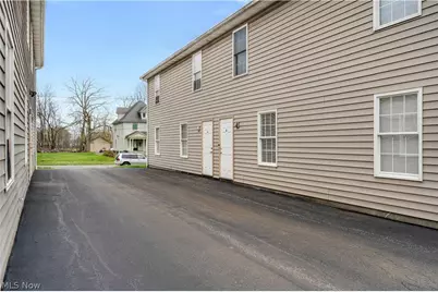 832 Michigan Avenue, Youngstown, OH 44504 - Photo 5