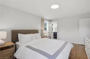 23250 Fairmount Blvd, Huber Heights, OH 44122 - Photo 29