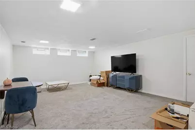 23250 Fairmount Boulevard, Huber Heights, OH 44122 - Photo 37