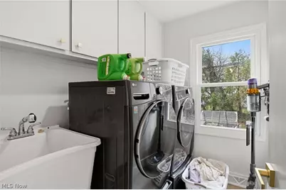 23250 Fairmount Boulevard, Huber Heights, OH 44122 - Photo 19