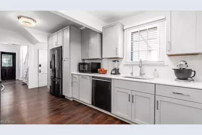 1022 Taylor Avenue, Cambridge, OH 43725 - Photo 9