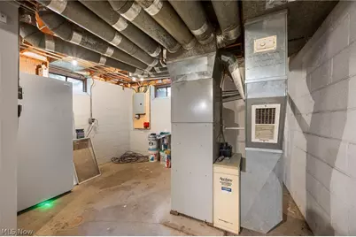 5234 Erwin Street, Maple Heights, OH 44137 - Photo 33