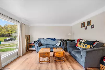 5234 Erwin Street, Maple Heights, OH 44137 - Photo 17