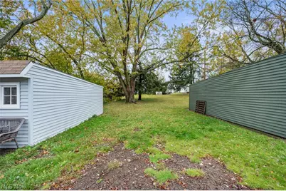 5234 Erwin Street, Maple Heights, OH 44137 - Photo 39