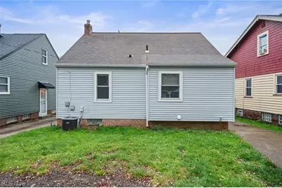 5234 Erwin Street, Maple Heights, OH 44137 - Photo 37