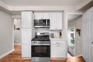 5234 Erwin St, Maple Heights, OH 44137 - Photo 5