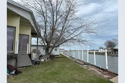 1631 N Anchor Avenue, Port Clinton, OH 43452 - Photo 5