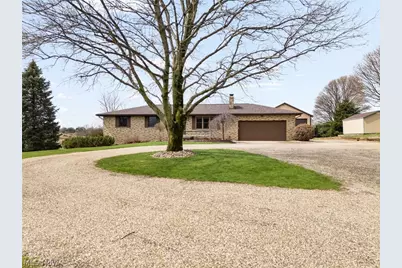 13671 Kent Avenue NE, Hartville, OH 44632 - Photo 5