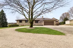 13671 Kent Ave NE, Hartville, OH 44632 - Photo 5