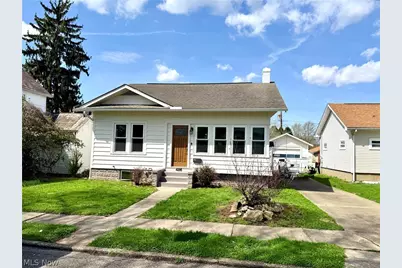 486 McKinley Avenue, Newcomerstown, OH 43832 - Photo 1