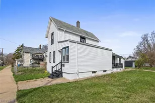 7604 Dudley Ave, Loveland, OH 44102 - Photo 27