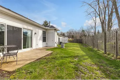 6960 Cottage Circle, North Ridgeville, OH 44039 - Photo 19