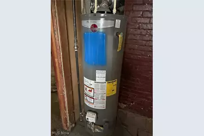 581 E 114th Street, Loveland, OH 44108 - Photo 17