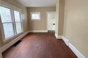 581 E 114th St, Loveland, OH 44108 - Photo 5