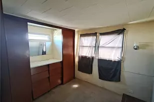 8112 Russell Ln, Loveland, OH 44144 - Photo 7