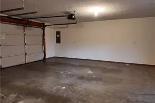 101 Lexington Dr, St Clairsville, OH 43950 - Photo 27