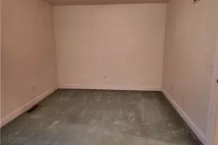 101 Lexington Dr, St Clairsville, OH 43950 - Photo 19