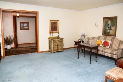 2004 Burning Tree Lane, Youngstown, OH 44505 - Photo 5
