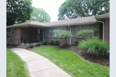 2004 Burning Tree Lane, Youngstown, OH 44505 - Photo 3